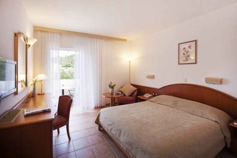 family-room-1
