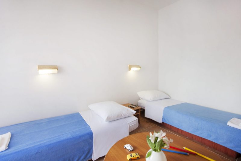 family-room-2
