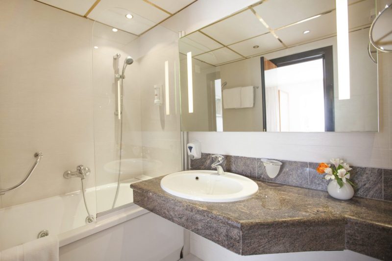 executive-suite-3