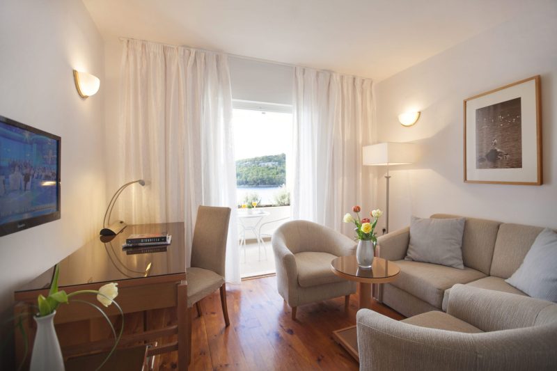 executive-suite-2
